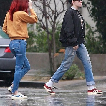 Kristen Stewart - Provocative and Androgynous Shoots in 0303051210632_241_01 kristen stewart braless thefappeningblog.com_.jpg - hidden celebrity photo